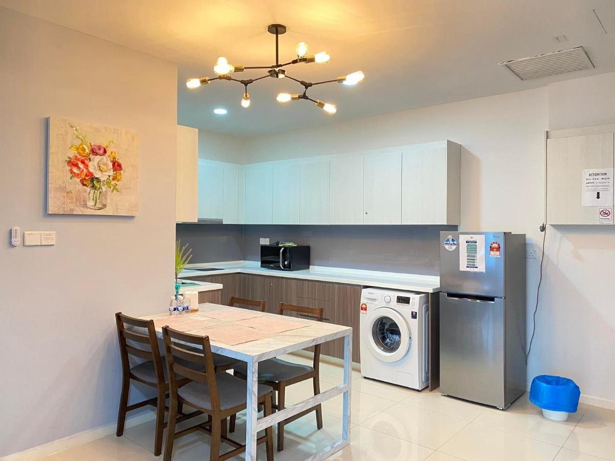 Suasana Jb At Jb Center Luxury Modern & Rustic 1Br Apt For Bussiness,Vacation Trips Johor Bahru Zewnętrze zdjęcie